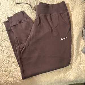 Nike joggers